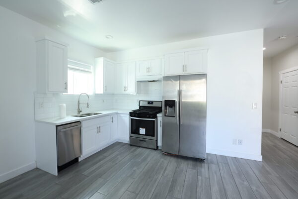 3921 - Image 4