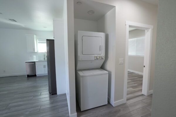 3921 - Image 6