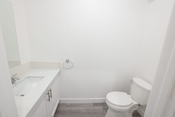 3921 - Image 7