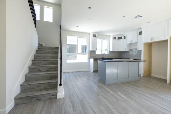 1132 - Image 6
