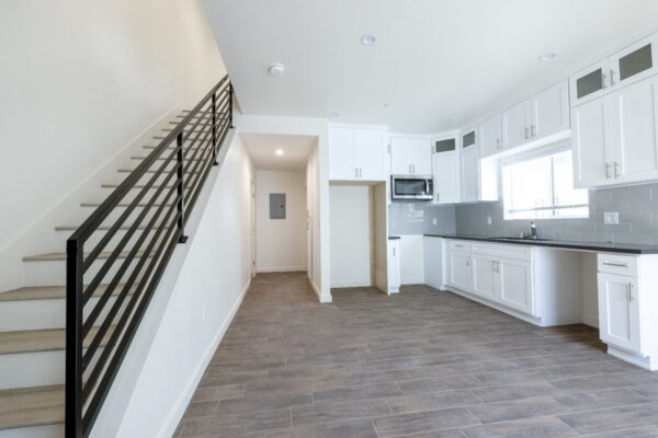 1133 Unit C - Image 6