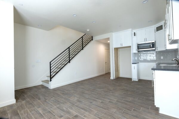 1133 Unit C - Image 5