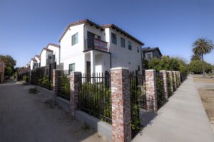 Where to Find Affordable Off-Campus Housing Near USC in Los Angeles?